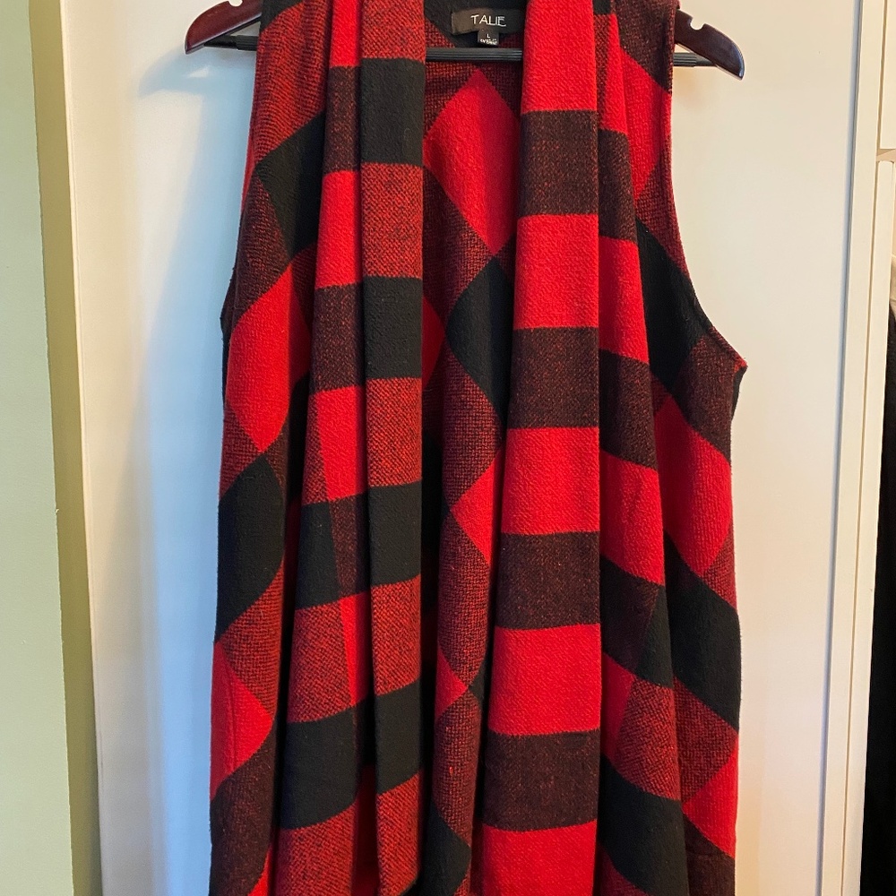 Talie women’s vest wrap